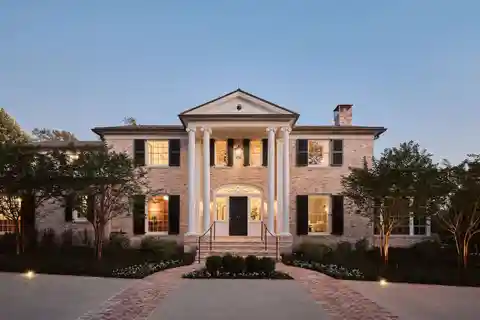 Extraordinary Restored Estate in Tarrytown