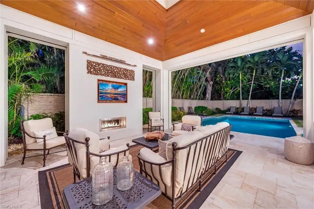 Picture-perfect Single-story Home in the Moorings