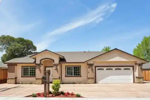 Beautifully Crafted Custom Home with Accessory Unit