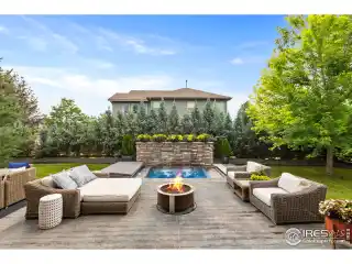 Beautiful Home Blending Elegance and Functionality