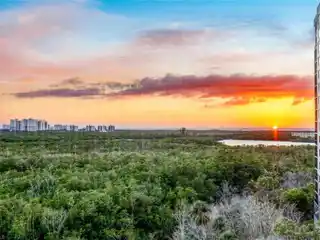 Master Suite Oasis with Sunrise-To-Sunset Views