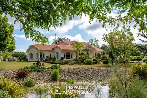 Elegant Home with Guest House