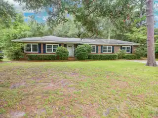 Charming Brick Ranch in the Groves