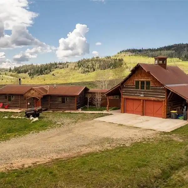BEAUTIFUL HOME ON 5.63 ACRES