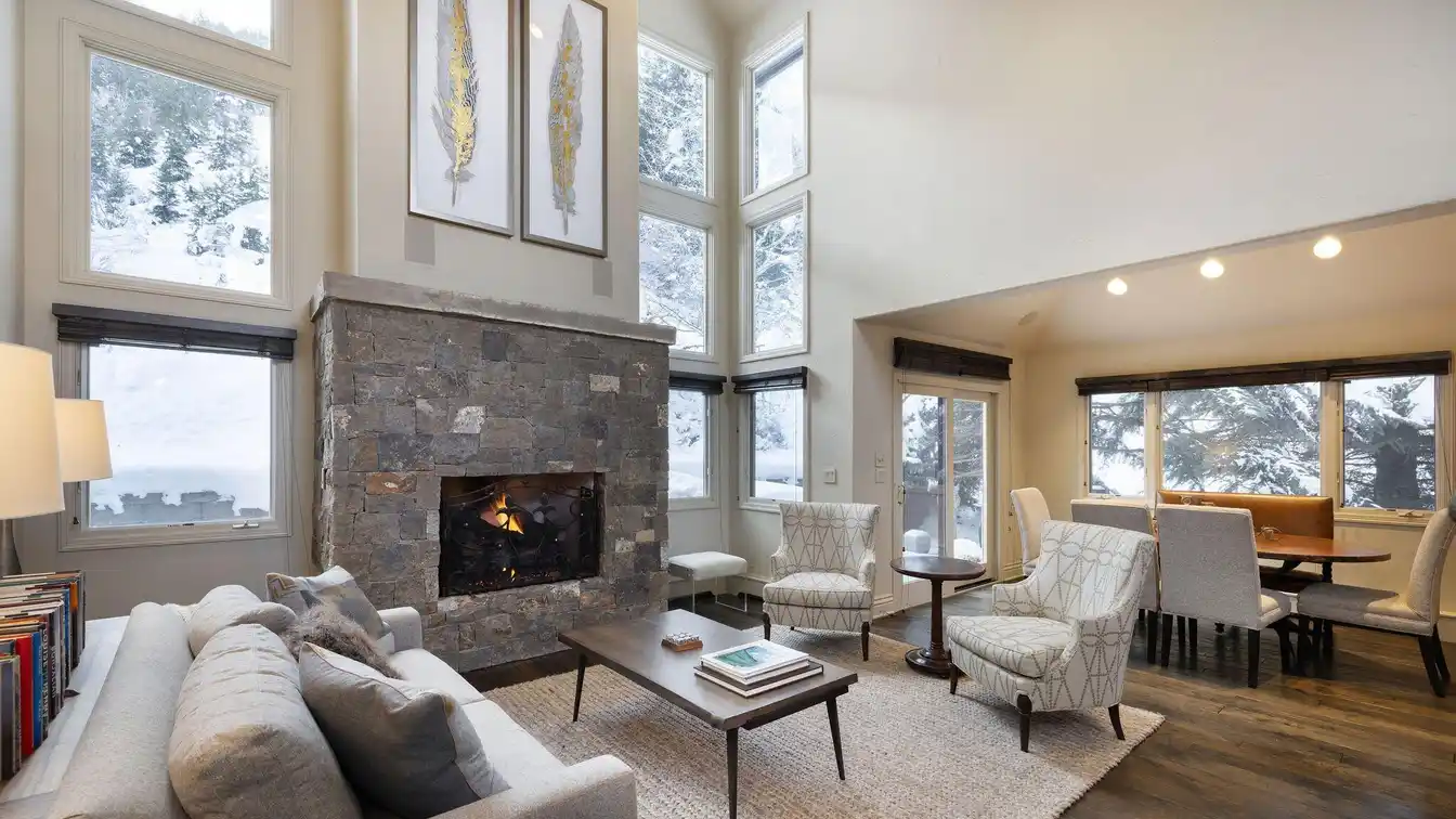 Rare Townhome in Coveted Arrowhead