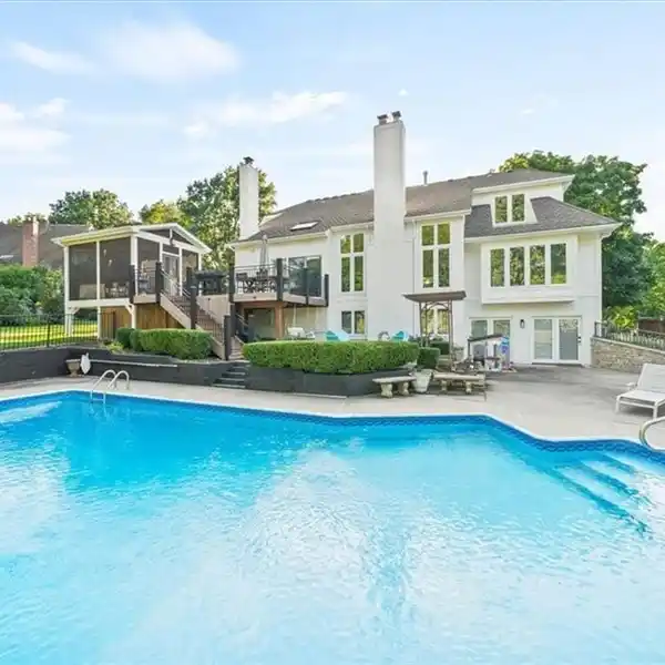 THOUGHTFULLY REDESIGNED PRIVATE OASIS