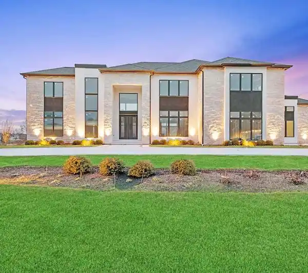 SENSATIONAL LIGHTING AND STATEMENT CHANDELIERS