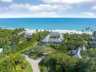 Oceanfront Elegance in Coveted Bermuda Bay