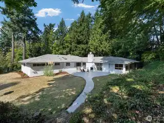 Mid-Century Home with Timeless Charm