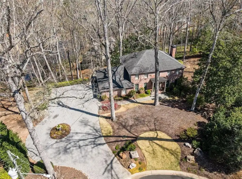 Panoramic Fairway and Lake Views