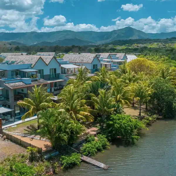 MAGNIFICENT FULLY FURNISHED APARTMENT SPANNING A REMARKABLE LAYOUT