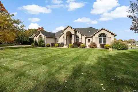Luxury Waterfront Living Near Notre Dame
