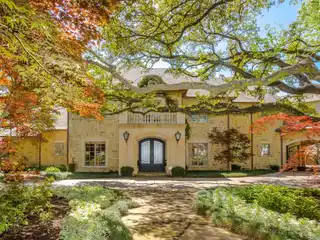 Cornerstone Property in Preston Hollow
