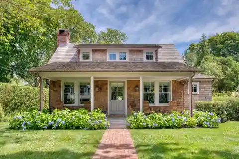 Designer Southampton Village Cottage for Rent