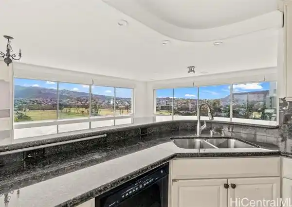 MASSIVE PENTHOUSE IN WAIKIKI AT ALA WAI EAST