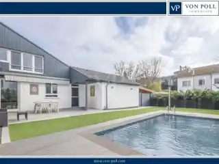 Impressive Property with Pool