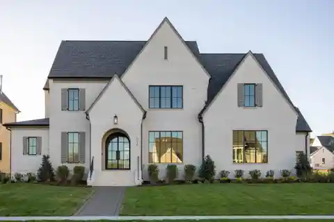 Exquisite New Construction in Premier Hardeman Springs