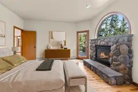 Four Bedroom Duplex in the Dillon Neighborhood