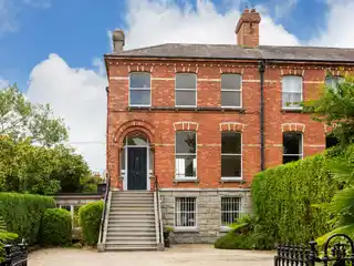 A Very Impressive Family Residence