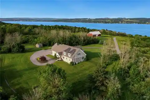 The Ultimate in Finger Lakes Living