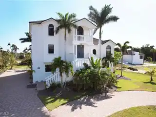 Recently Remodeled Custom Luxury Estate Home