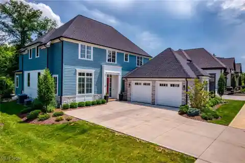 Nearly New Manor Home