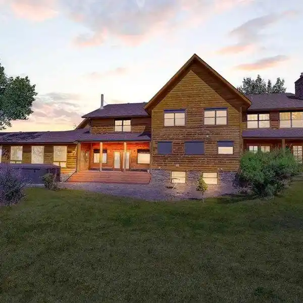 SECLUDED HILLTOP ESTATE