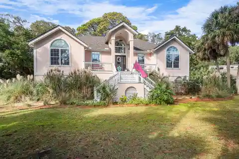 Meticulously Maintained Home in Prime Fripp Island Location