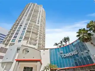 Exquisite Penthouse in the Towers of Channelside