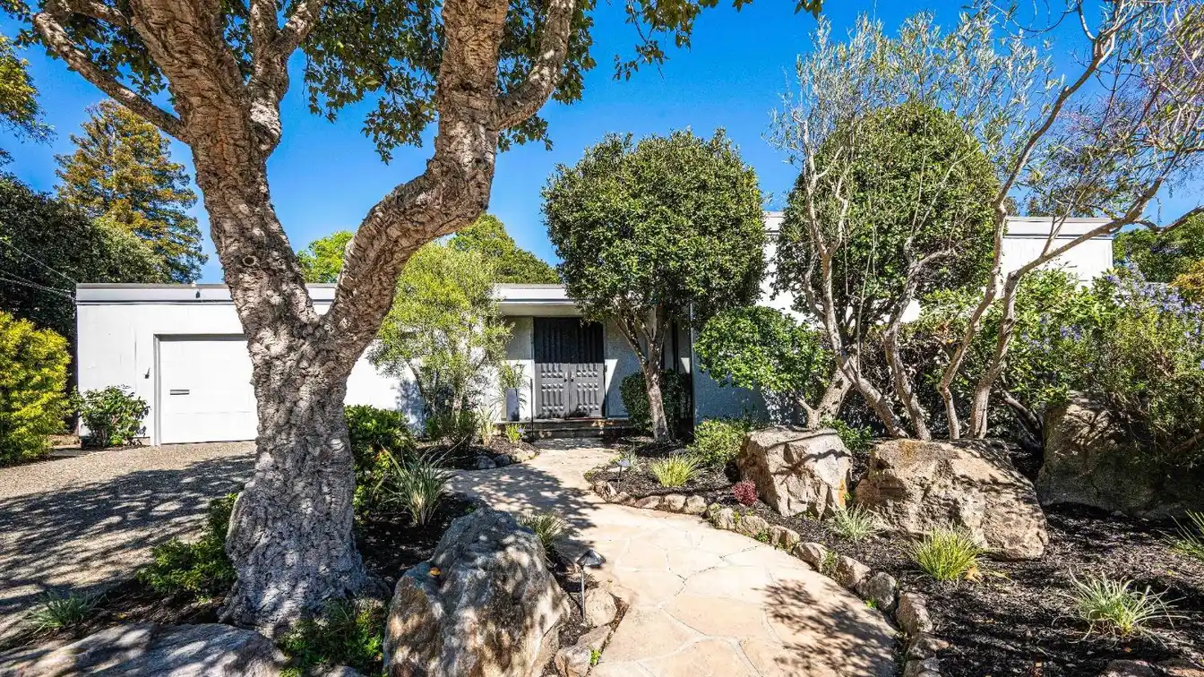 Iconic Single-level Mid-century Home