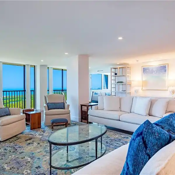 UNPARALLELED ELEGANCE IN THE STRATFORD AT PELICAN BAY