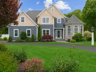 Spacious Colonial Designed for Indoor-Outdoor Living