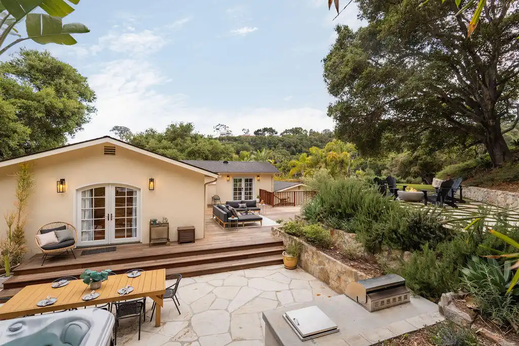 Serenity in Bel Air Knolls