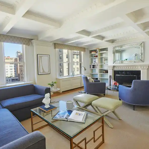 TIMELESS CARNEGIE HILL CLASSIC 8-PLUS