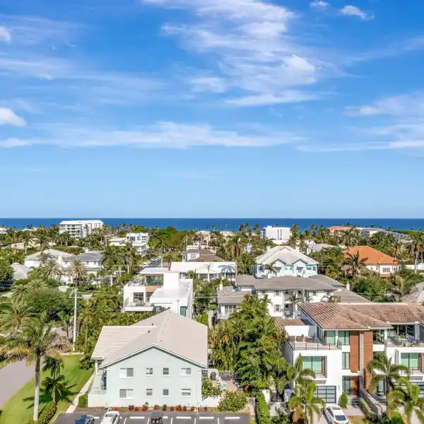 DESIRABLE CORNER UNIT WITH SPECTACULAR VIEWS