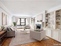 GORGEOUS CONDO ON TREE-LINED BLOCK