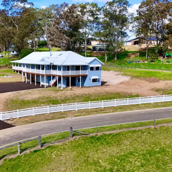 BRAND-NEW HAMPTON STYLE HOME