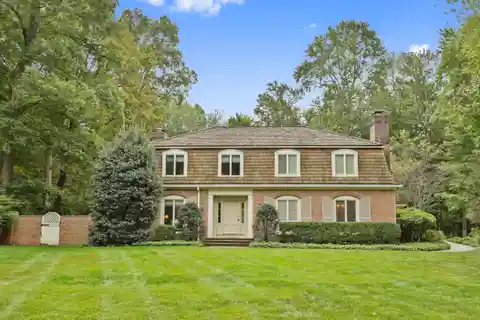 Remarkable Private Retreat