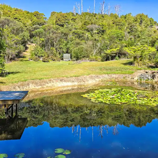 SECLUDED HAVEN WITH UNINTERRUPTED VIEWS