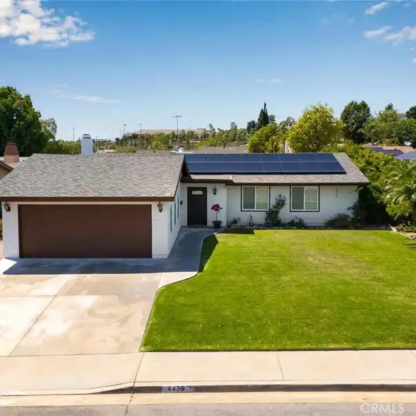 BEAUTIFULLY UPDATED MOVE-IN READY HOME