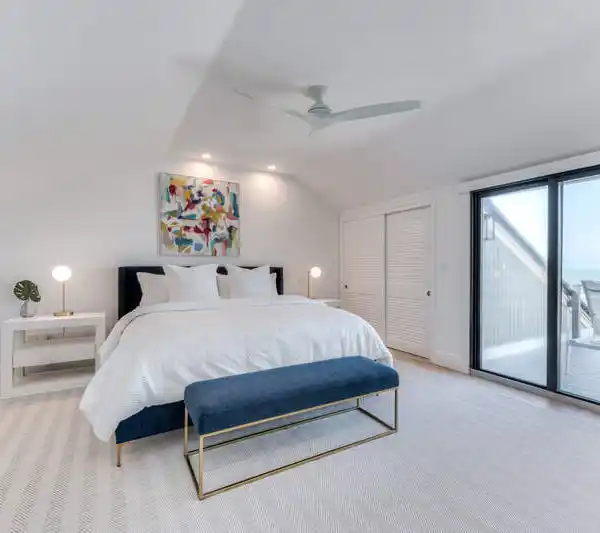 UNPARALLELED LUXURY AND COASTAL ELEGANCE