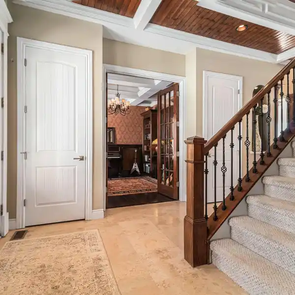 CUSTOM BUILT HOME IN SAMBROOK ESTATES