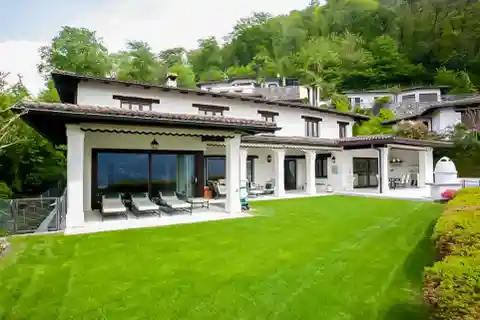 Five Bedroom Residence Offering Absolute Tranquility