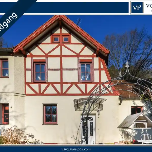 HALF-TIMBERED HOUSE ON THE EDGE OF THE FOREST – COLLECTOR'S ITEM WITH LARGE PLOT