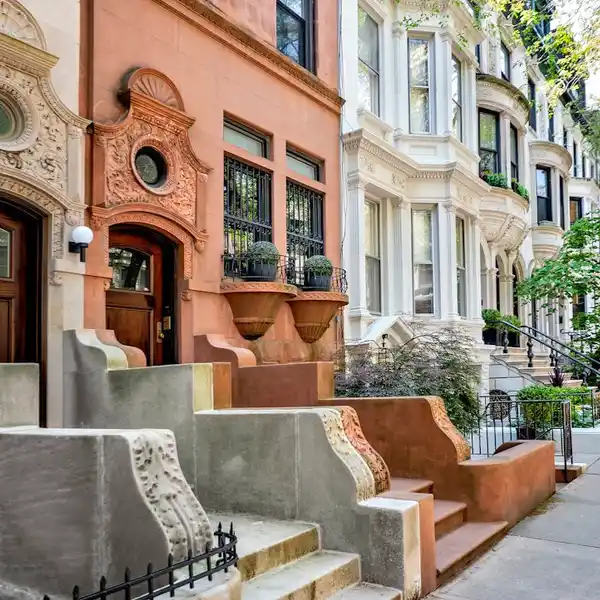NEW TOWNHOUSE MASTERPIECE BY CENTRAL PARK