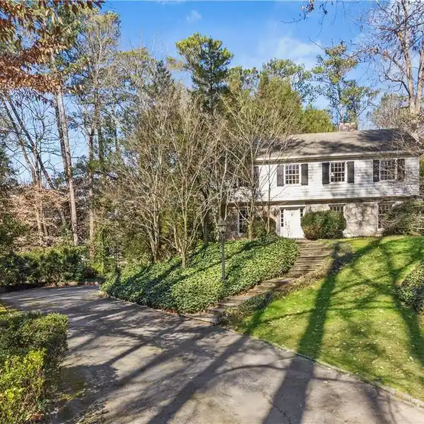 SPECTACULAR LEGACY LOT