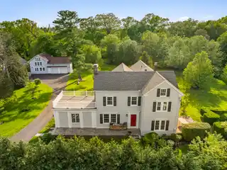 Elegant Farmhouse Retreat with Studio Barn