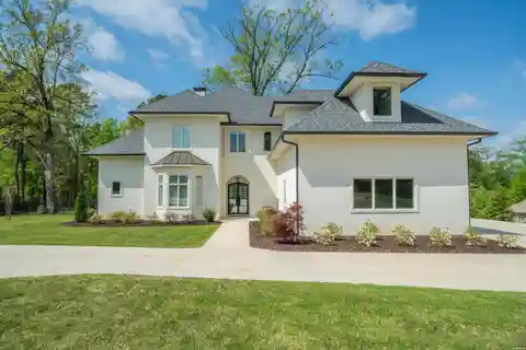 Luxurious Retreat