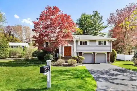 Pristine Home in Prime Neighborhood