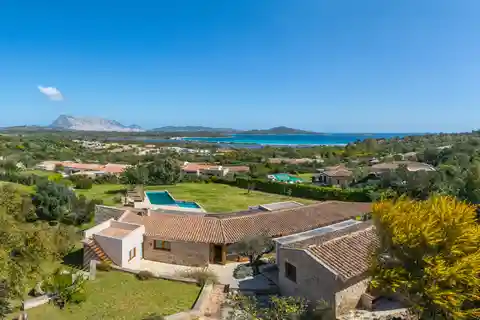 Expansive Villa with Breathtaking Views